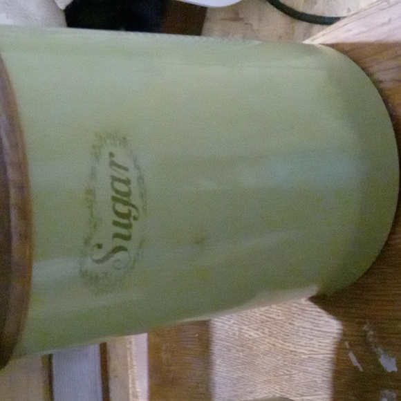 Vintage 4 PC canister set - Picture 3 of 7